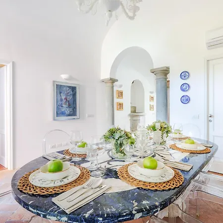 Casa Francesca Lucca